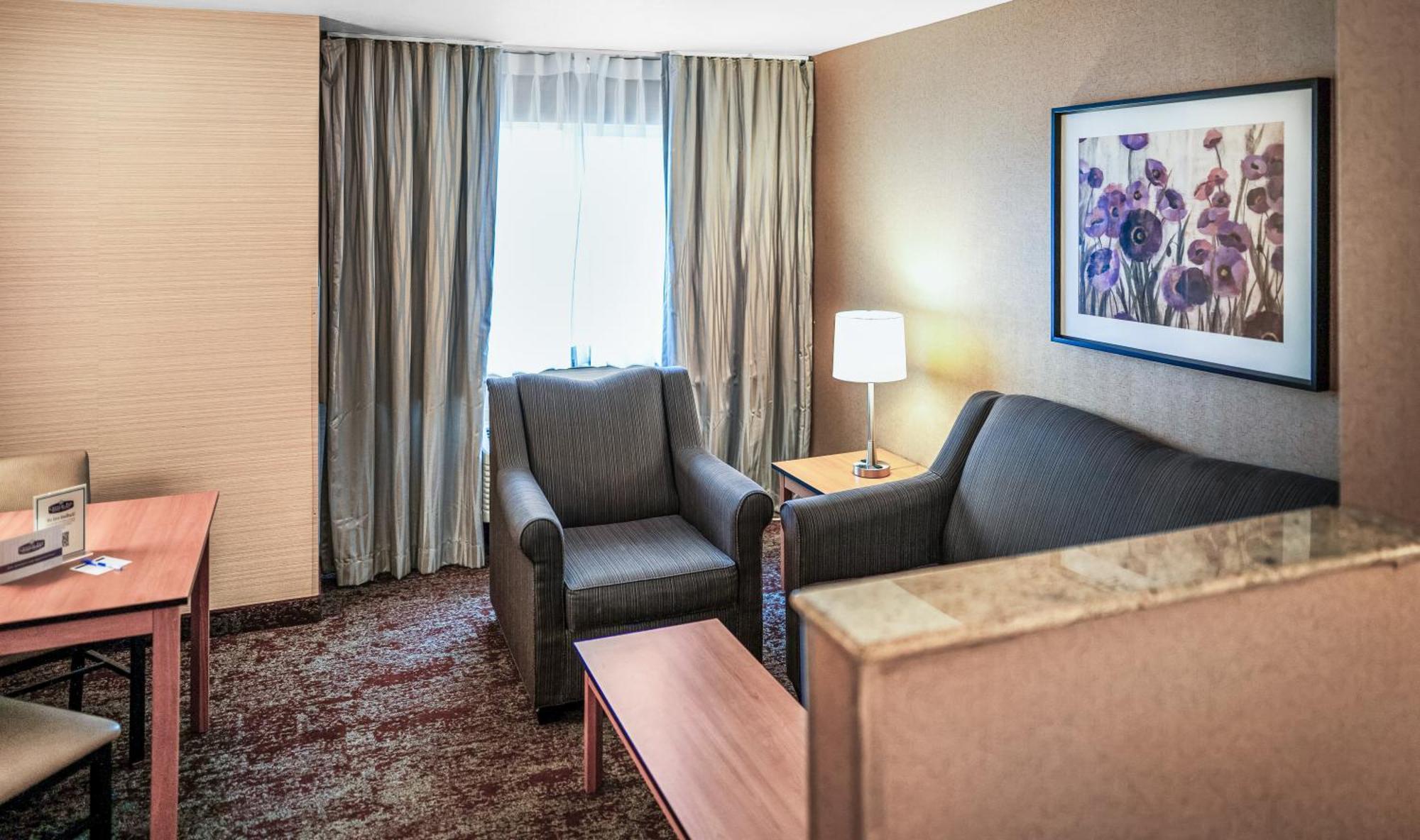 Crystal Inn Hotel & Suites - Midvalley Мюррей Экстерьер фото