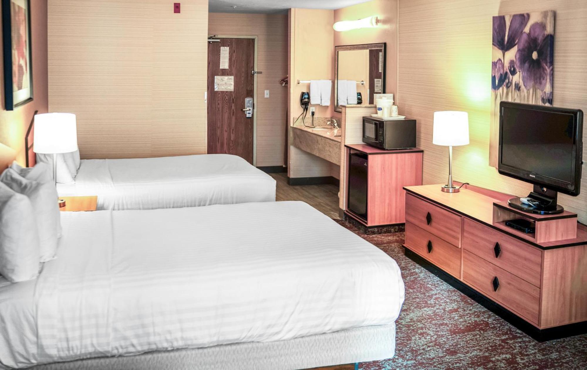 Crystal Inn Hotel & Suites - Midvalley Мюррей Экстерьер фото